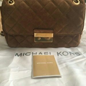 Michael kors purse